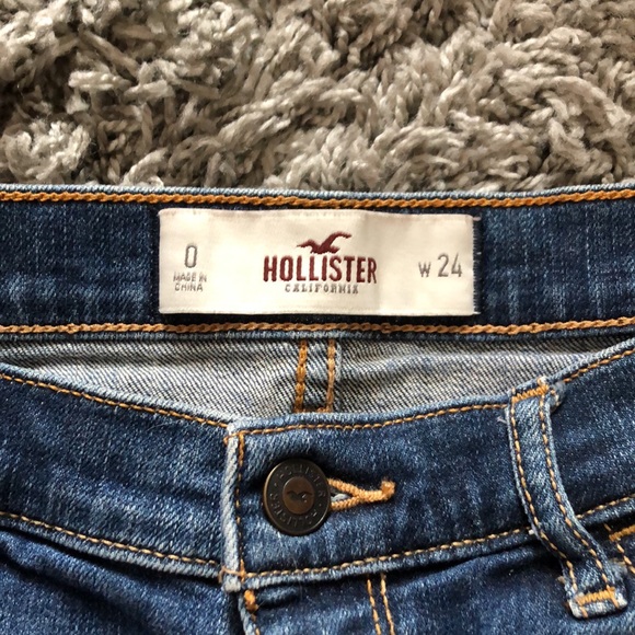 Hollister Jean shorts - Picture 2 of 4